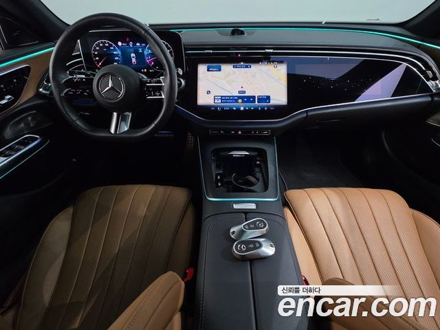 Mercedes-Benz E-Class 2025 — фото 10