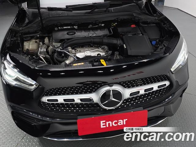 Mercedes-Benz GLA 2023 — фото 6
