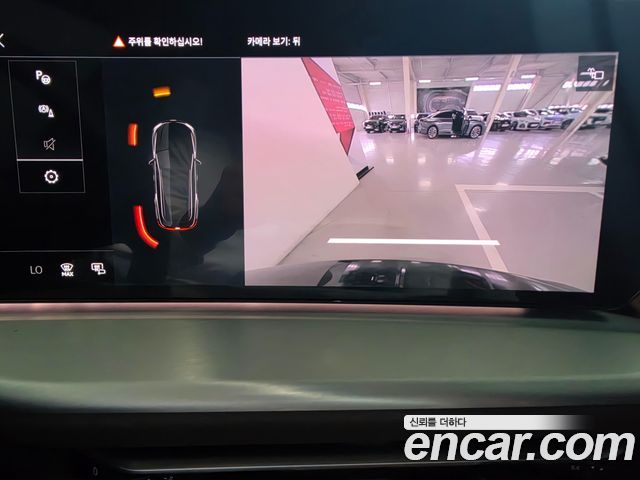 Audi Q5 2025 — фото 10