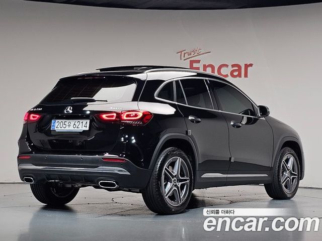 Mercedes-Benz GLA 2023 — фото 2