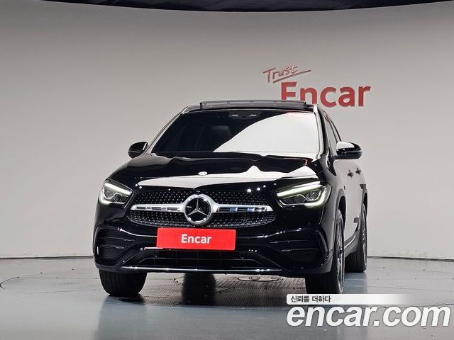 Mercedes-Benz GLA 2023 — фото 3