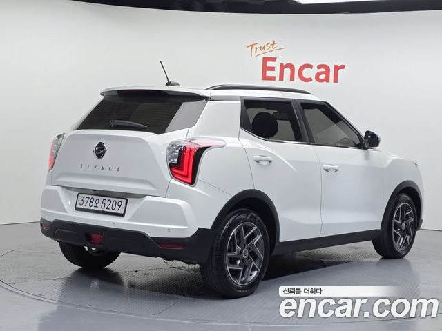 SsangYong Tivoli 2022 — фото 2