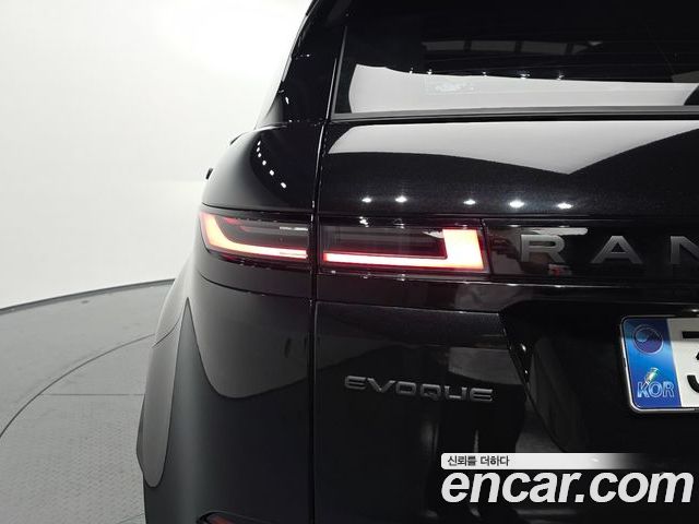 Land Rover Range Rover Evoque 2026 — фото 9