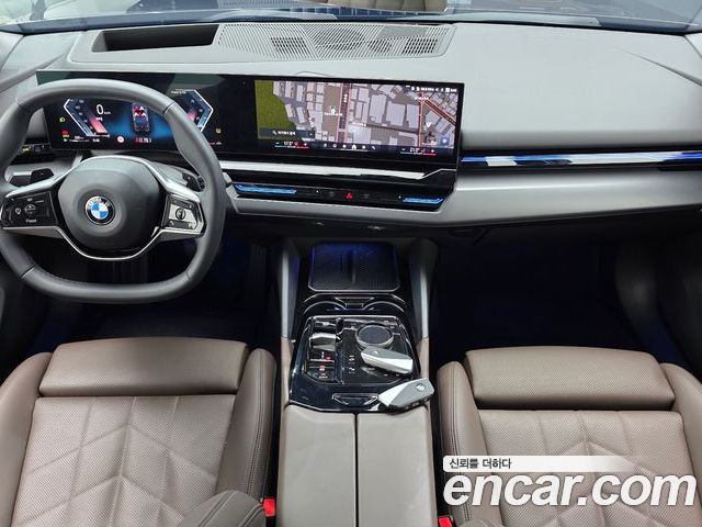 BMW 5 Series 2024 — фото 10