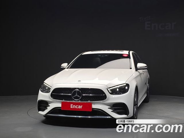 Mercedes-Benz E-Class 2023 — фото 3