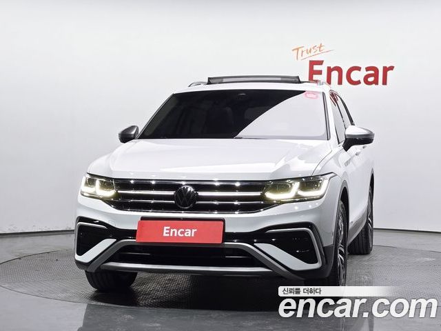 Volkswagen Tiguan 2023 — фото 3