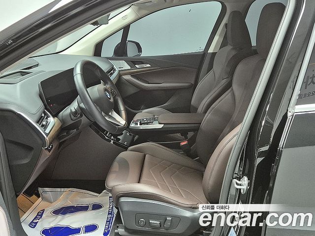 BMW 2 Series 2025 — фото 10