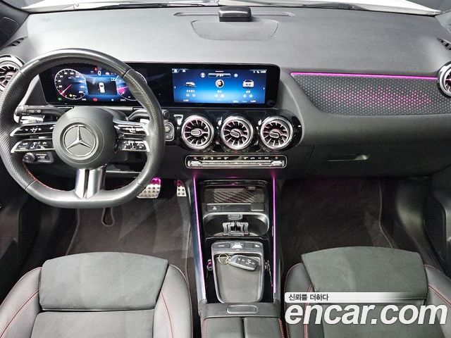 Mercedes-Benz GLA 2024 — фото 10