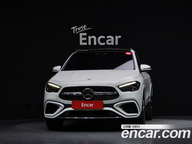 Mercedes-Benz GLA 2024 — фото 3