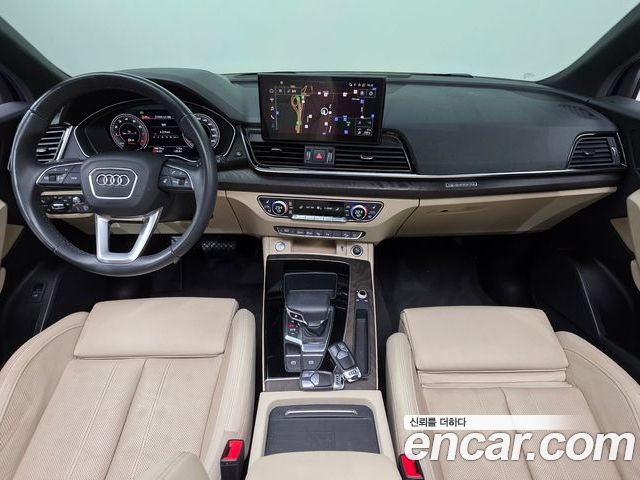 Audi Q5 2023 — фото 10