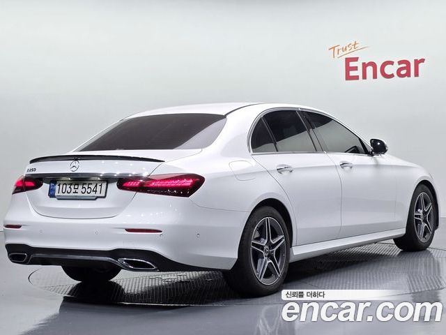 Mercedes-Benz E-Class 2023 — фото 2