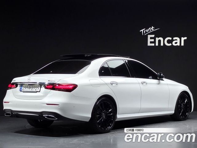 Mercedes-Benz E-Class 2023 — фото 2