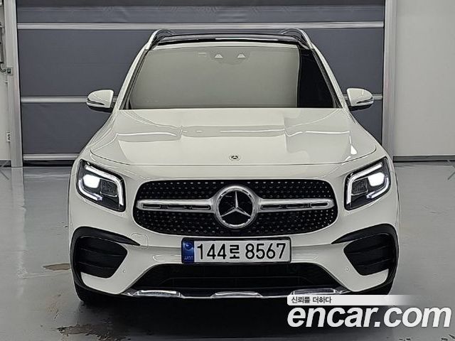 Mercedes-Benz GLB 2023 — фото 2