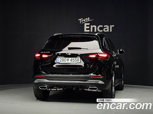 Mercedes-Benz GLA 2026 — фото 4