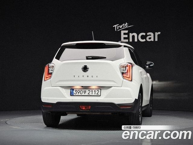 SsangYong Tivoli 2022 — фото 4