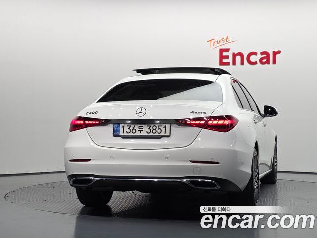 Mercedes-Benz C-Class 2022 — фото 4