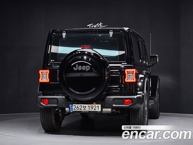 Jeep Wrangler 2022 — фото 4
