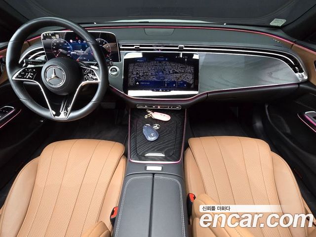 Mercedes-Benz E-Class 2024 — фото 10