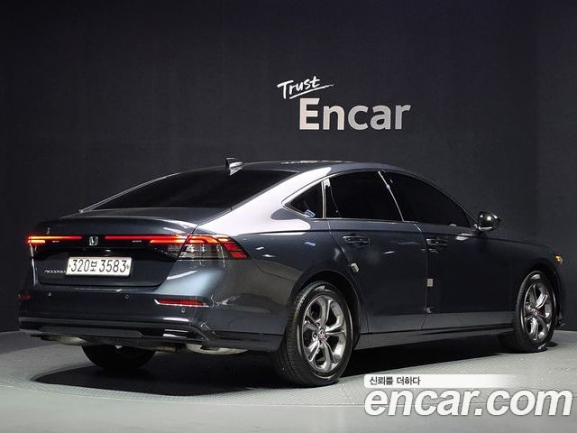 Honda Accord 2023 — фото 2