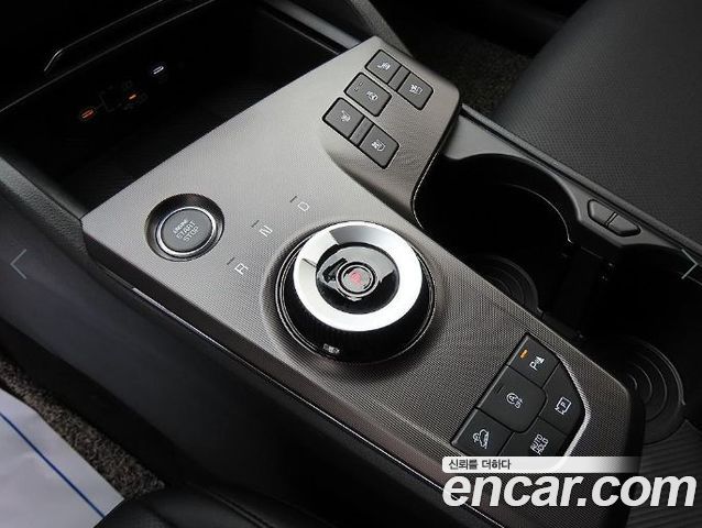 Kia Sportage 2025 — фото 10