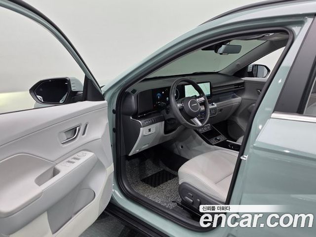 Hyundai Kona 2023 — фото 10