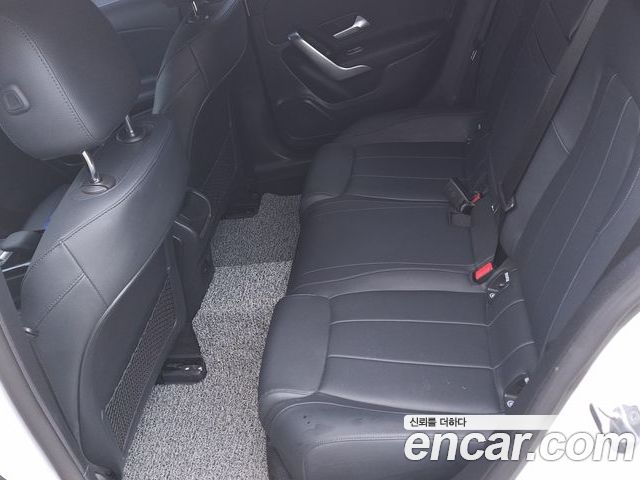 Mercedes-Benz A-Class 2023 — фото 9