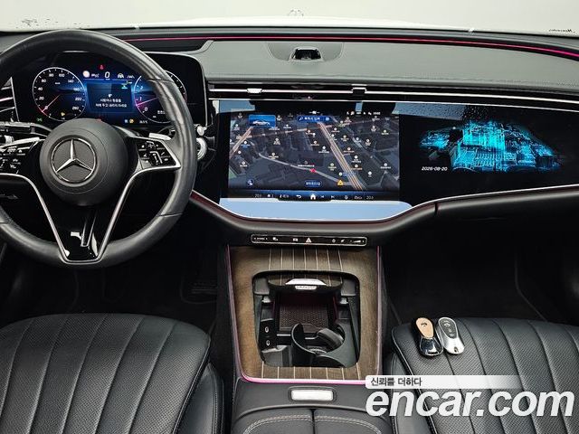 Mercedes-Benz E-Class 2024 — фото 10