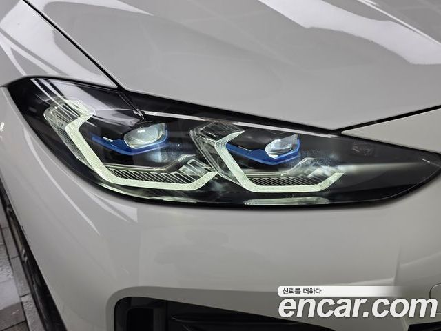 BMW 4 Series 2022 — фото 8