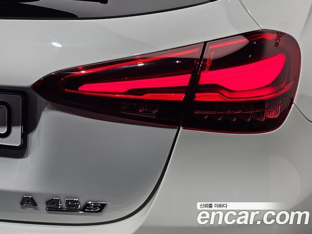 Mercedes-Benz A-Class 2025 — фото 9
