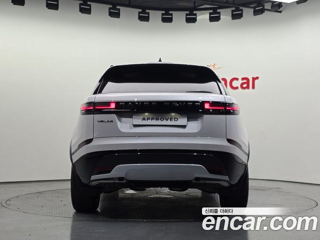 Land Rover Range Rover Velar 2026 — фото 6