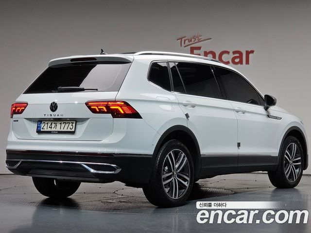 Volkswagen Tiguan 2023 — фото 2