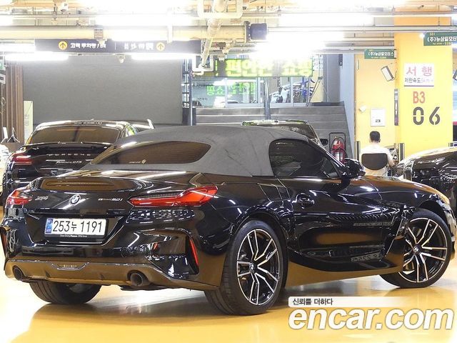 BMW Z4 2025 — фото 2