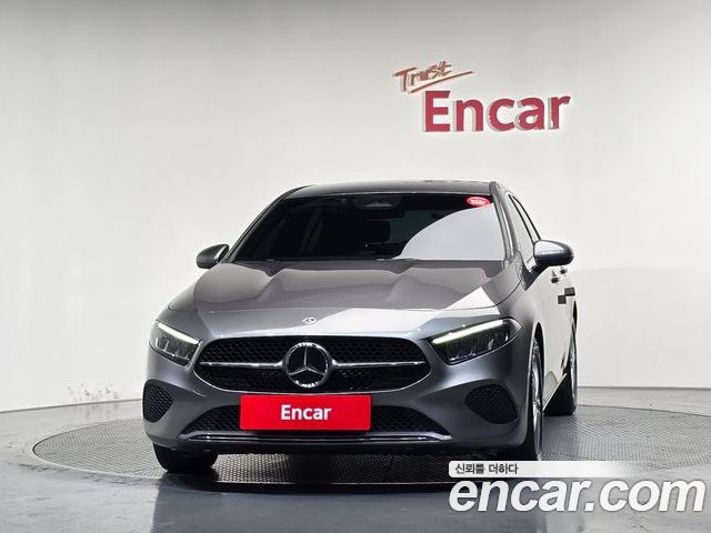 Mercedes-Benz A-Class 2025 — фото 3
