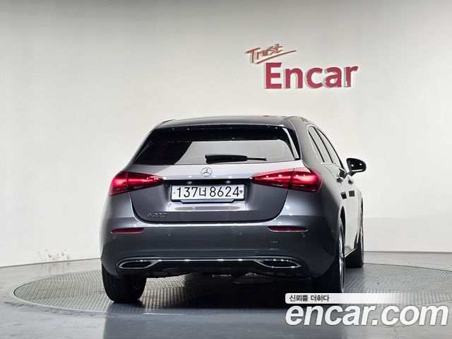 Mercedes-Benz A-Class 2025 — фото 4