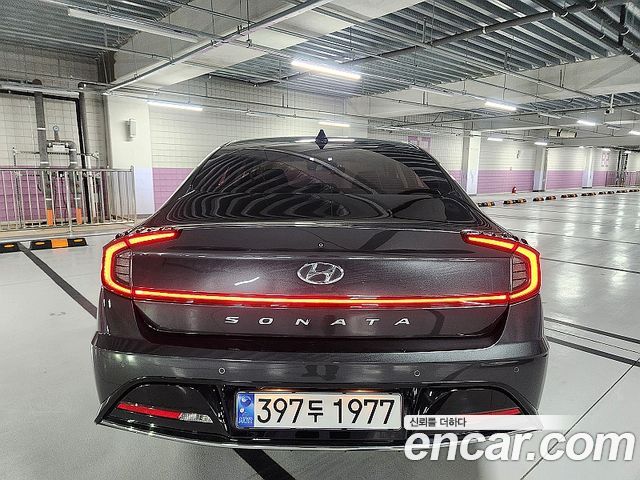 Hyundai Sonata 2022 — фото 5