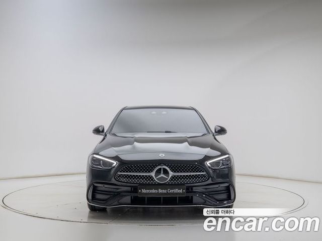 Mercedes-Benz C-Class 2025 — фото 3