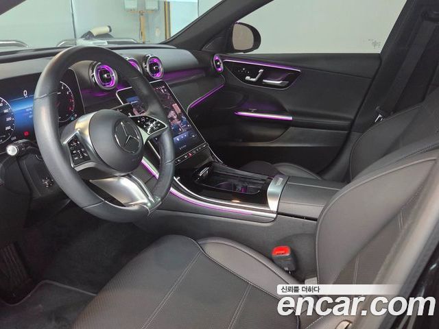 Mercedes-Benz C-Class 2023 — фото 10