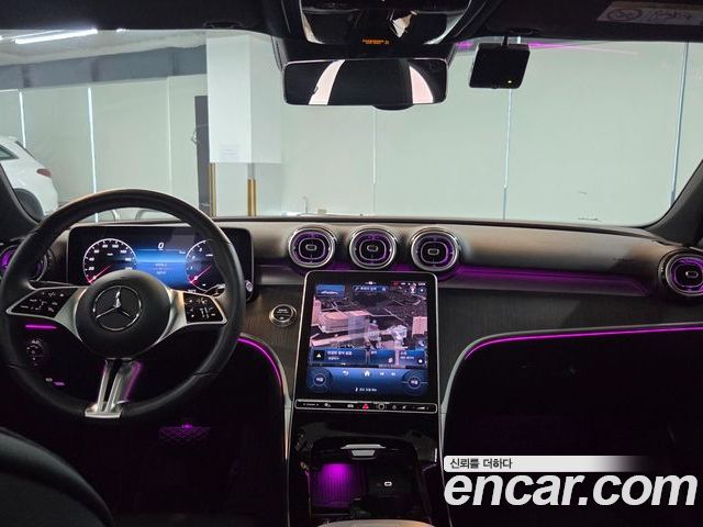 Mercedes-Benz C-Class 2023 — фото 7