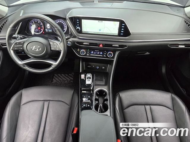 Hyundai Sonata 2022 — фото 10