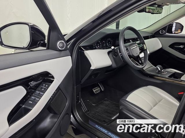 Land Rover Range Rover Evoque 2025 — фото 10