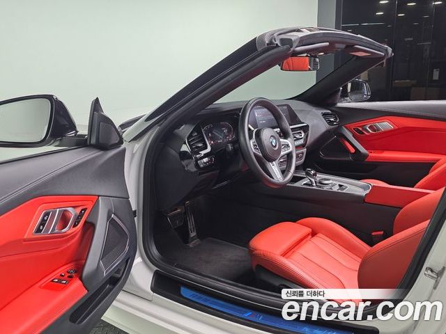 BMW Z4 2022 — фото 10