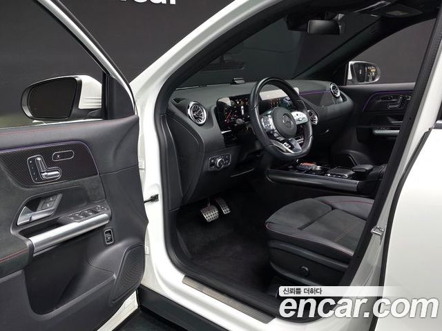 Mercedes-Benz GLA 2023 — фото 10