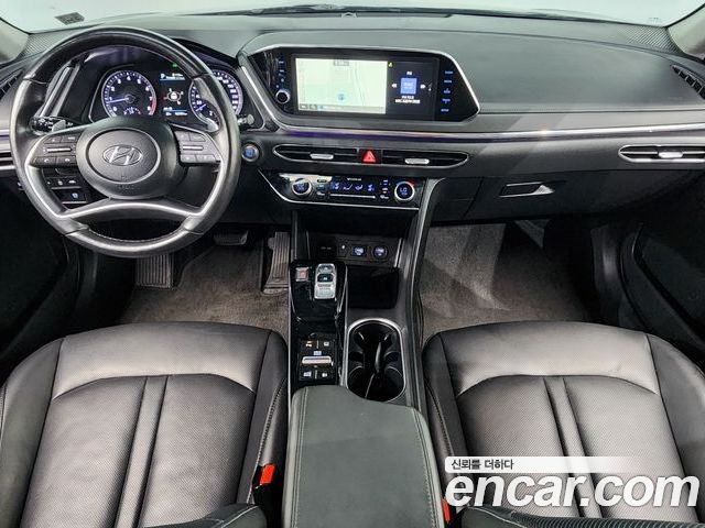 Hyundai Sonata 2022 — фото 10