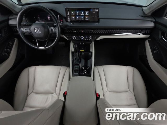 Honda Accord 2023 — фото 10