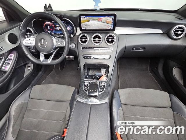 Mercedes-Benz C-Class 2023 — фото 10
