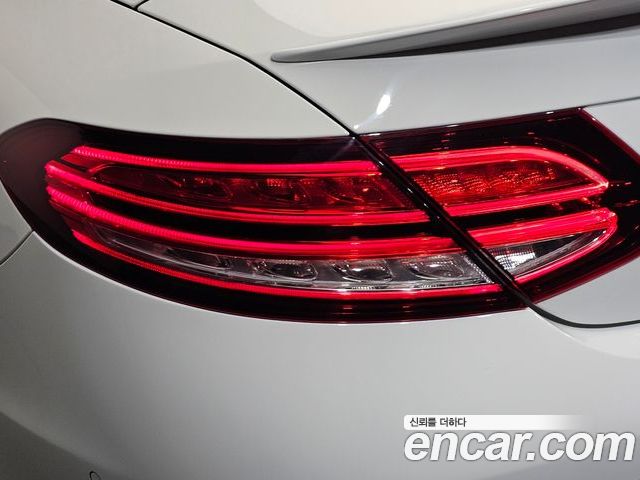 Mercedes-Benz C-Class 2023 — фото 9