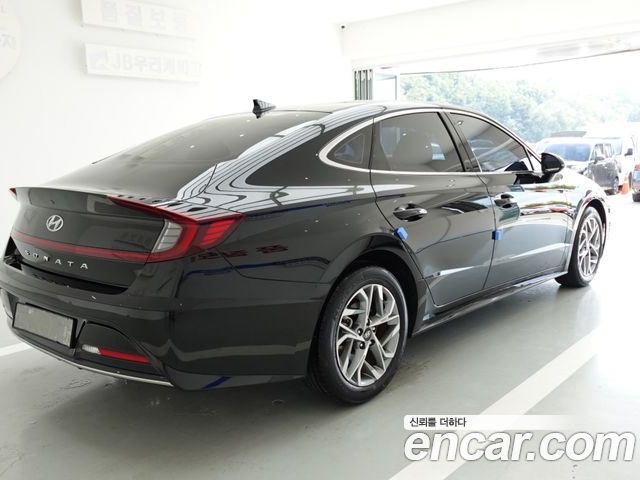 Hyundai Sonata 2023 — фото 2