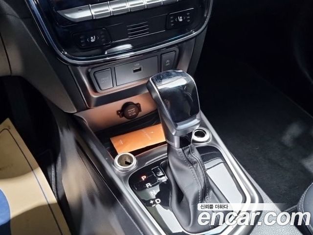 SsangYong Tivoli 2022 — фото 9