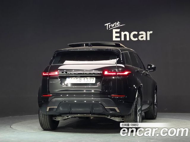 Land Rover Range Rover Evoque 2024 — фото 4