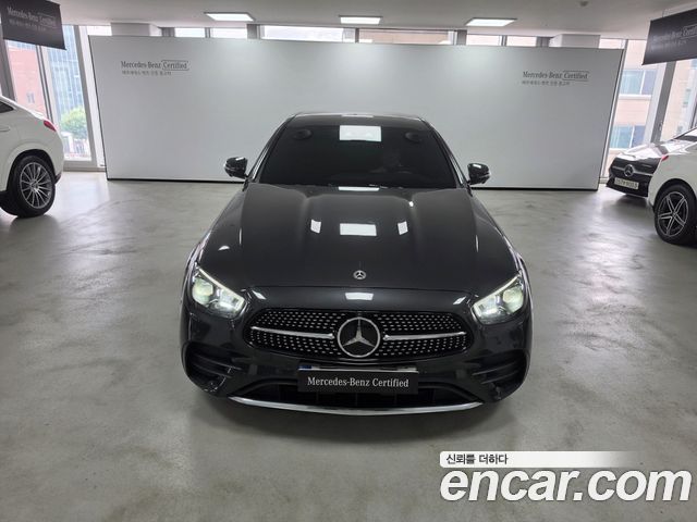 Mercedes-Benz E-Class 2023 — фото 3